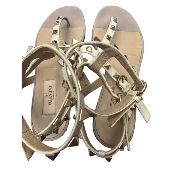 Valentino Garavani Rockstud leather sandals size: 371/2 US 7 - Picture 2 of 12
